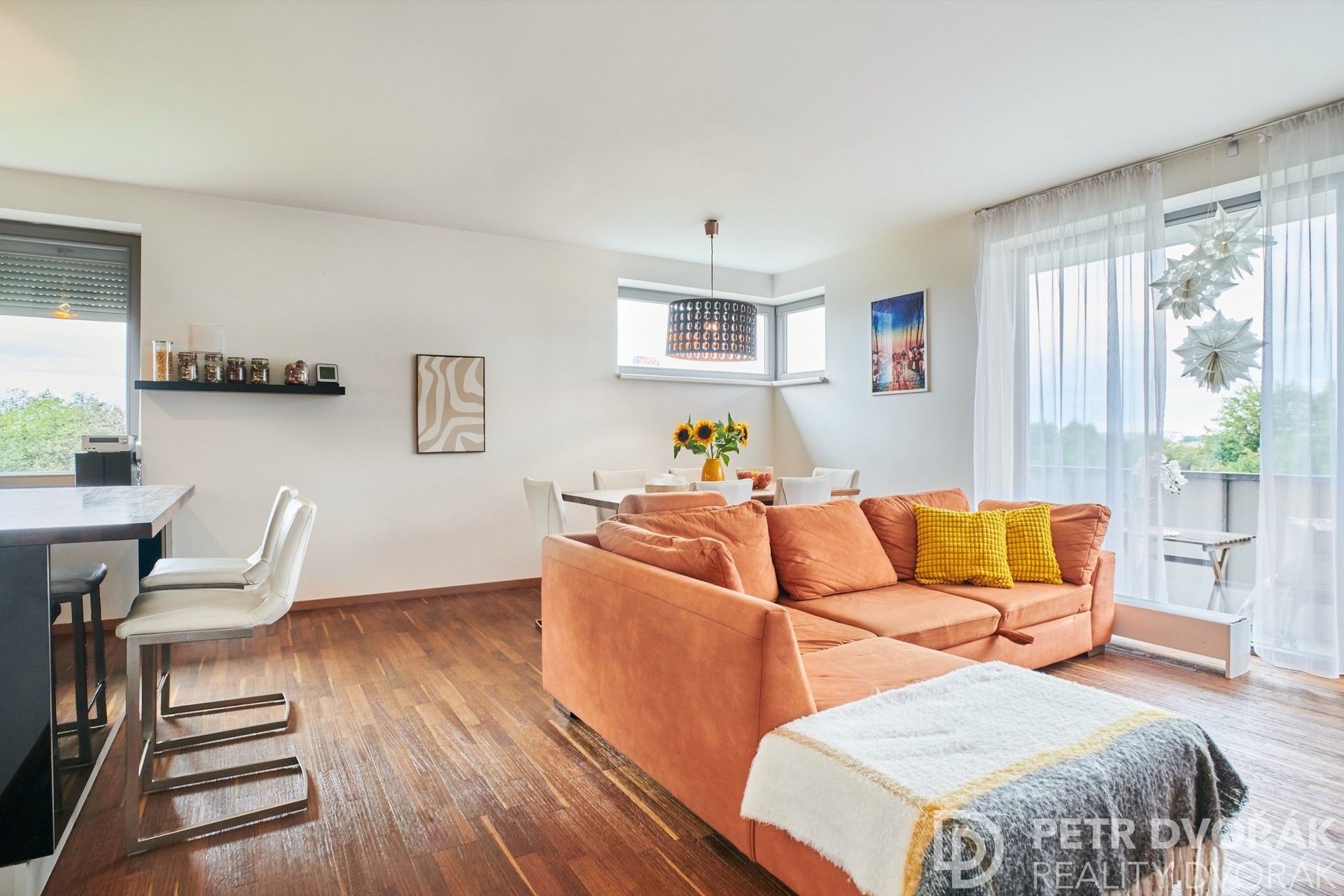 Prodej byt 4+kk - Kutrovická, Praha, 119 m²