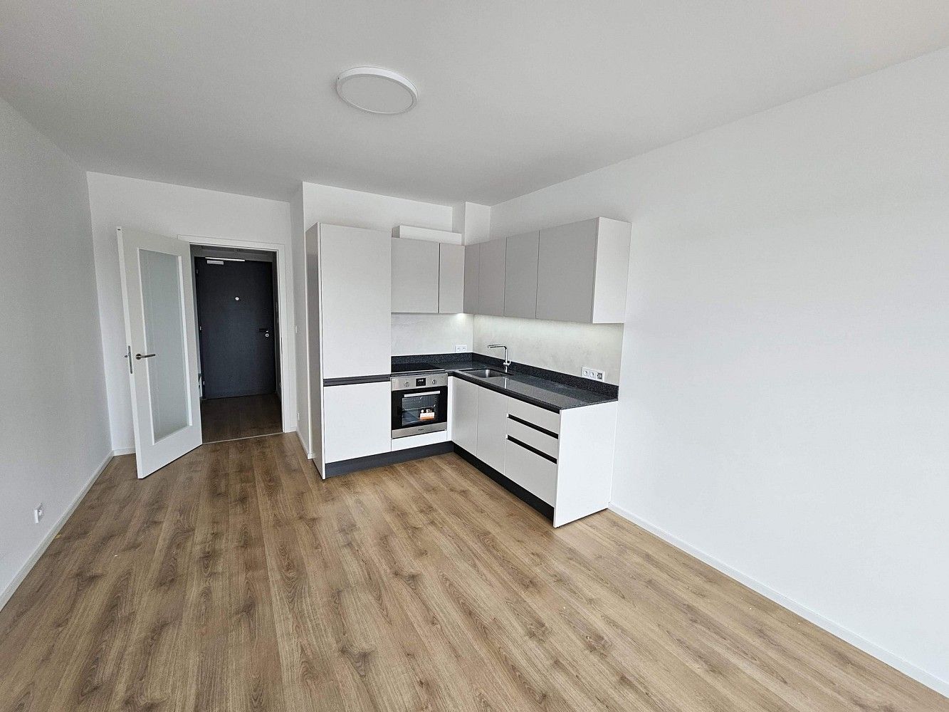 Pronájem byt 1+kk - Střední, Brno - Ponava, 33 m² - 5