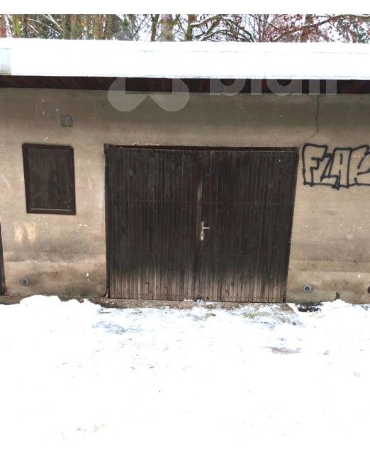Garáže, Turnov, 21 m²