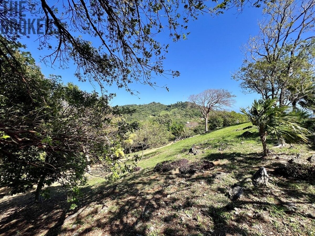 Pozemky pro bydlení, 987 66, Zahraničí