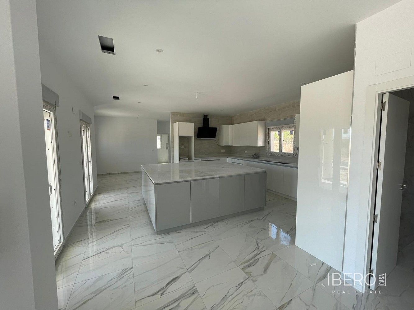 Prodej rodinný dům - Pinoso, ES, 220 m² - 5