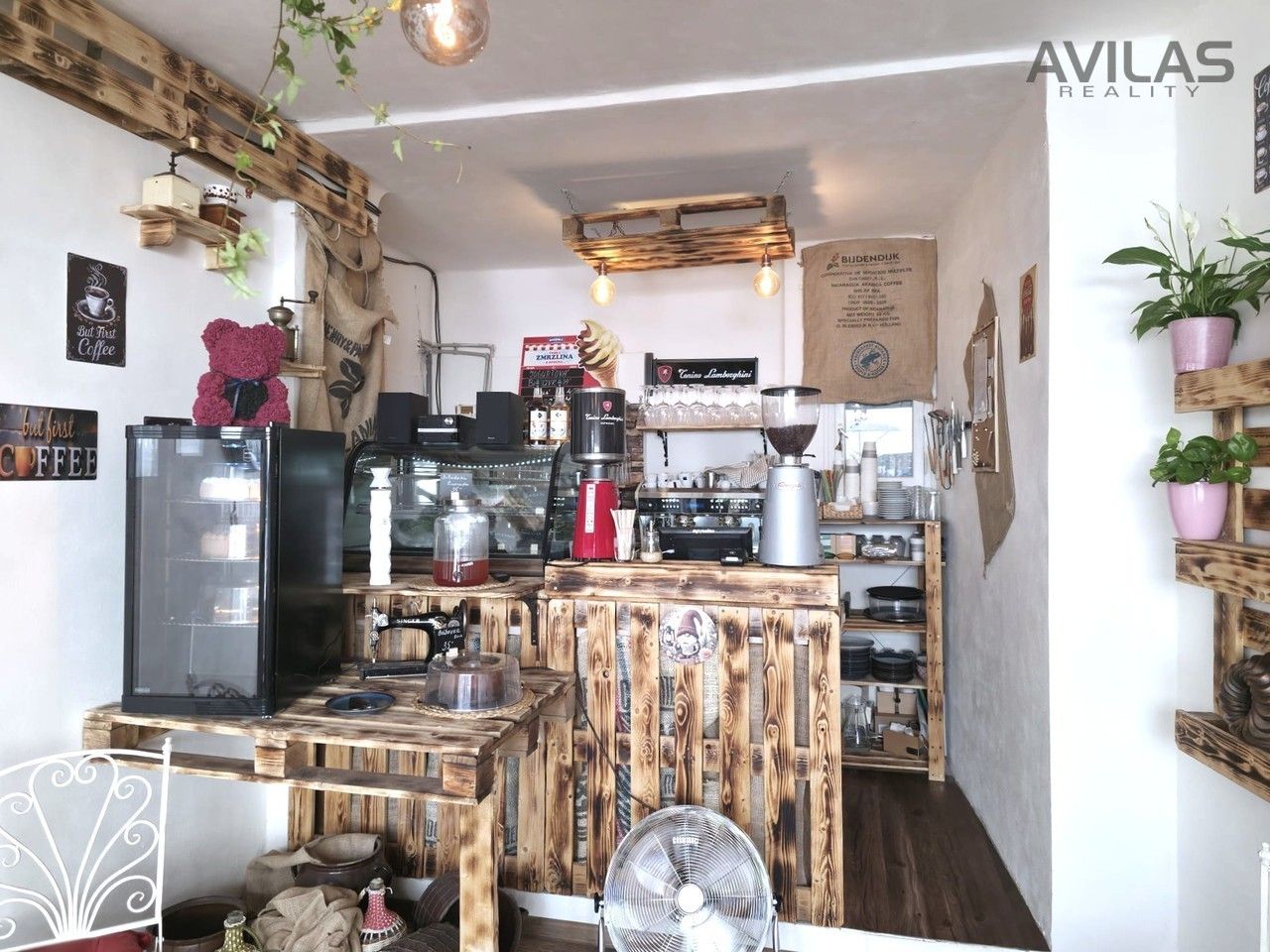 Komerční nemovitost · 30 m² · Vinohradská, Praha - 3