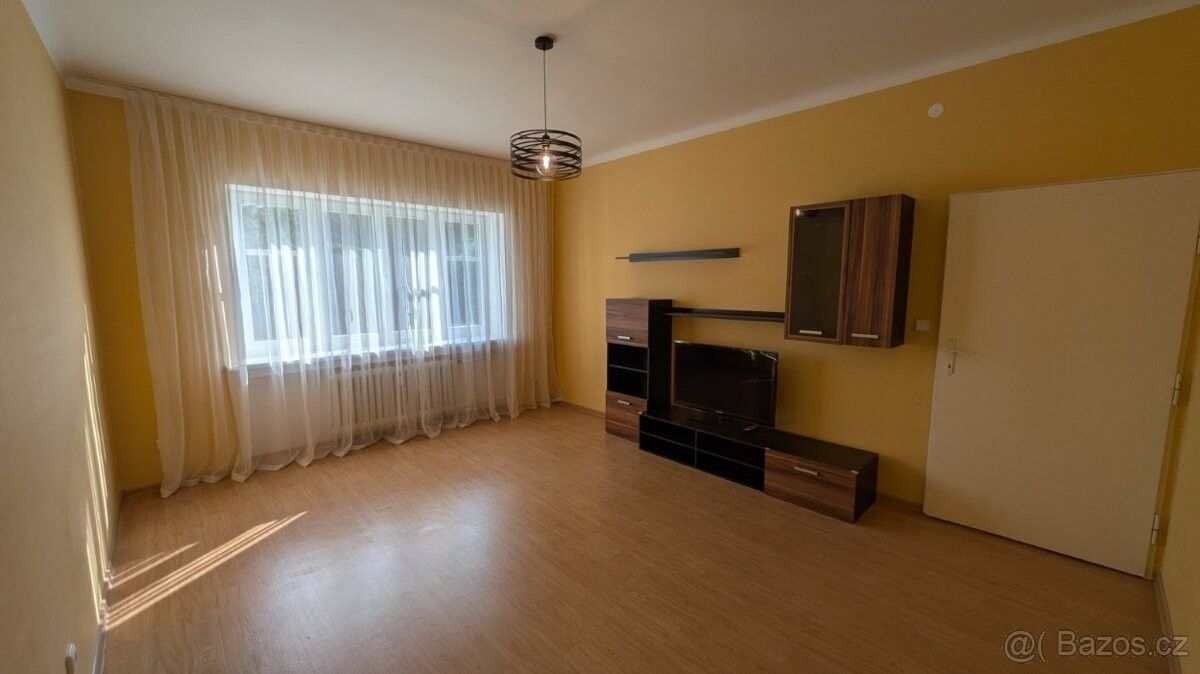 Pronájem byt - Vsetín, 755 01