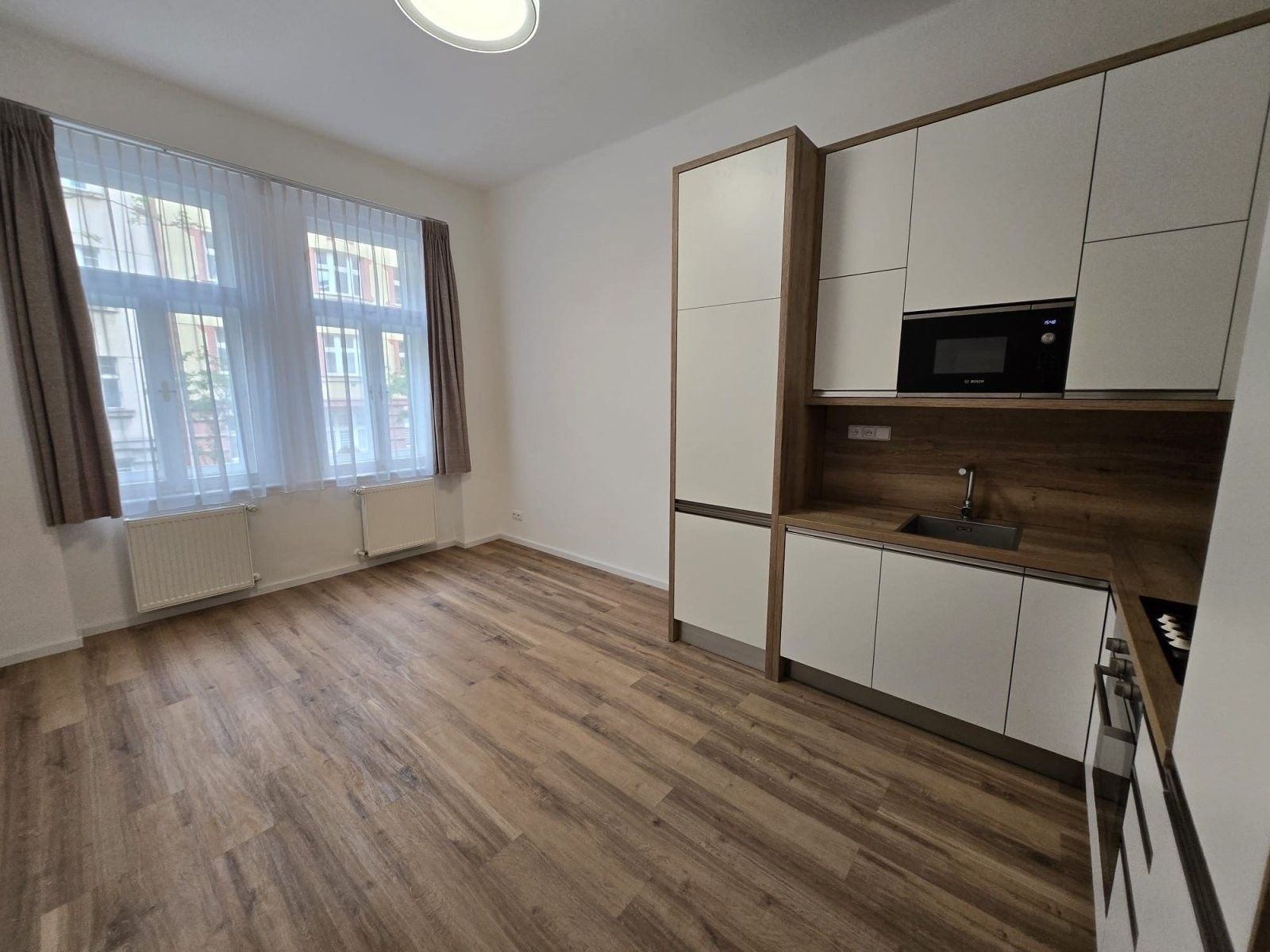 4+kk, Domažlická 1053, Praha Žižkov, 85 m² - 1