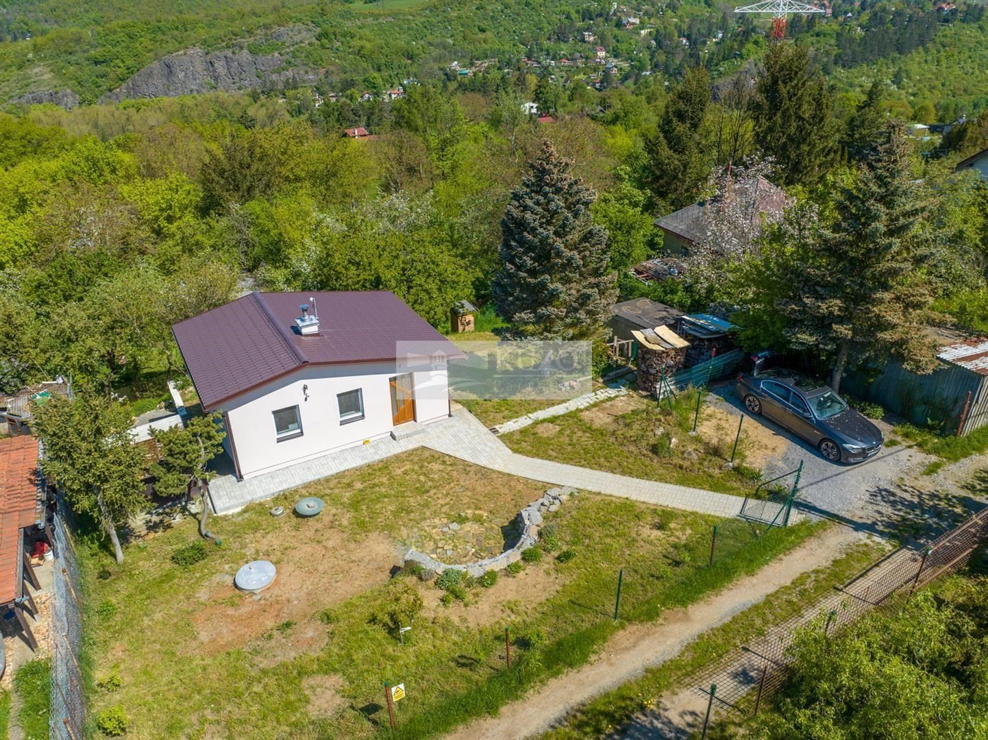 Prodej chata - Zadní Třebaň, 42 m²