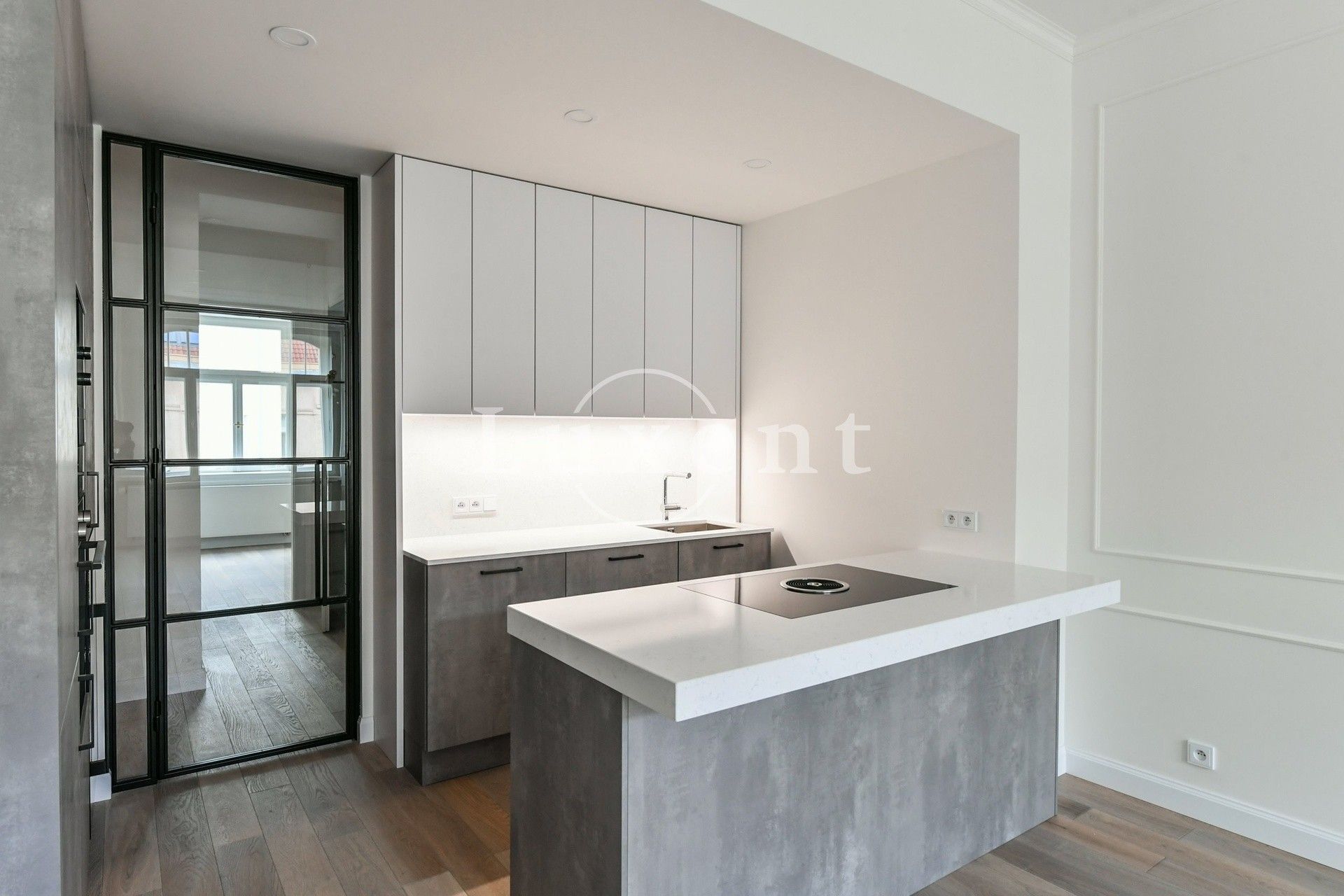 Pronájem byt 3+kk - náměstí Jiřího z Poděbrad, Praha, 93 m²