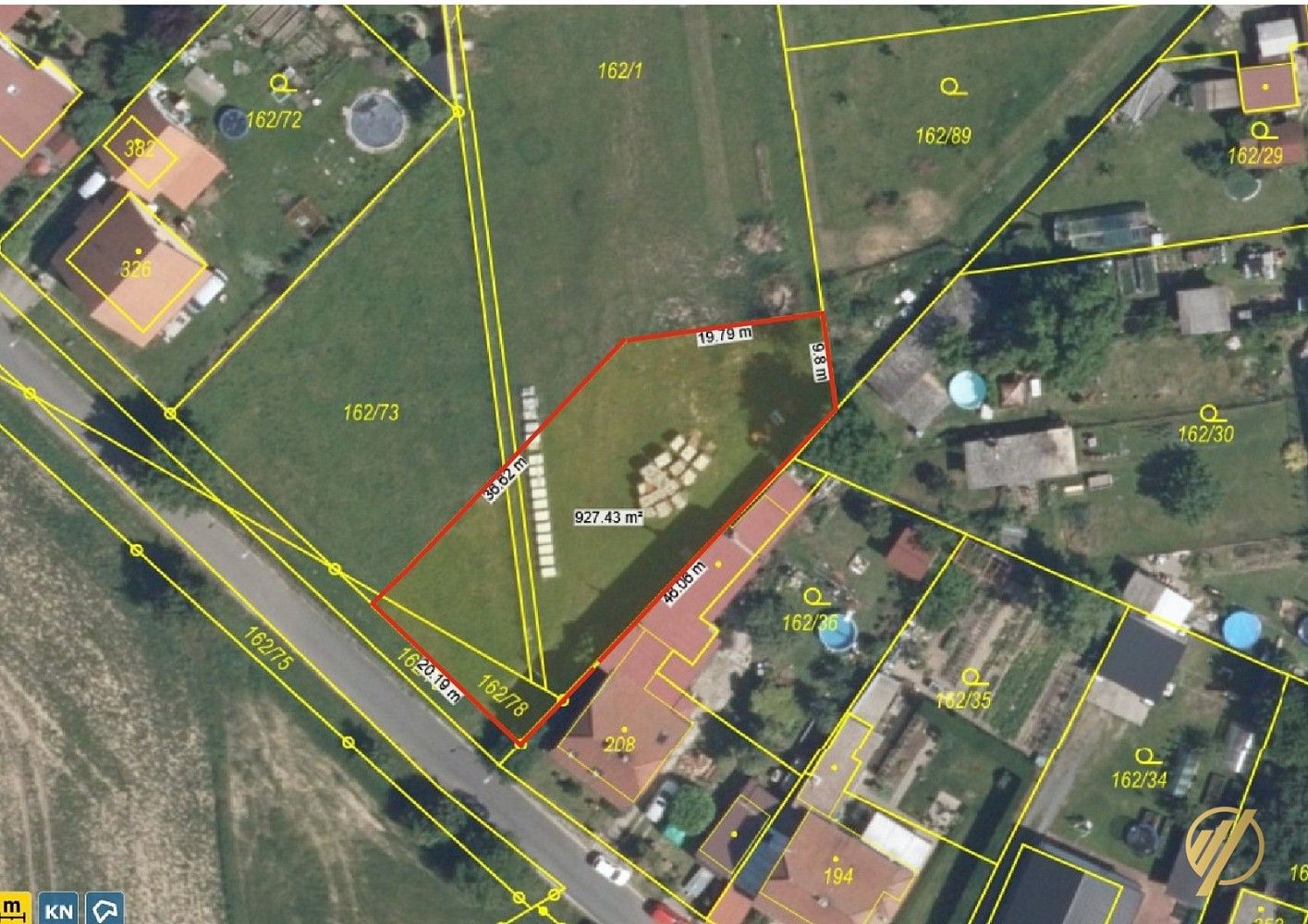 Pozemek pro bydlení, 927 m²