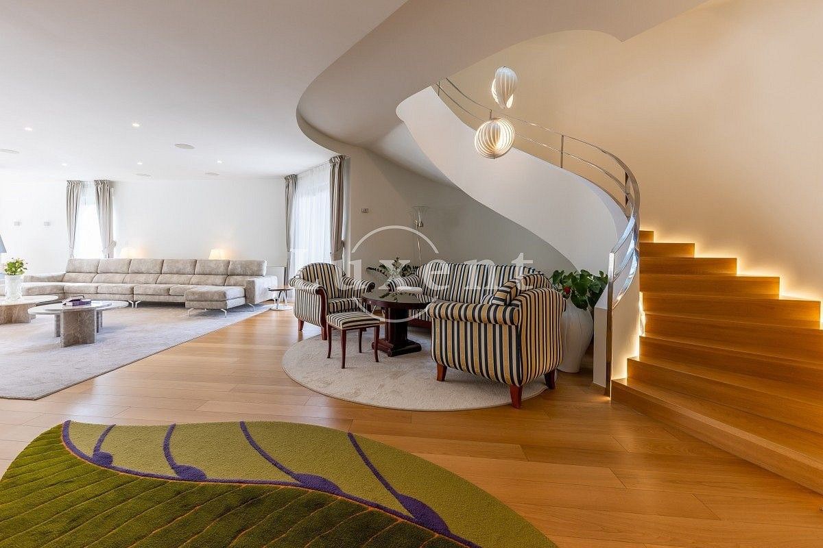 Rodinný dům · 1 100 m² · Split, Chorvatsko - 4