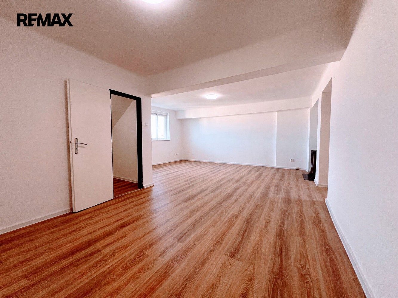 Prodej byt 2+kk - Praha - Bubeneč, okres Praha 6, Hlavní město Praha, 72 m² - 5