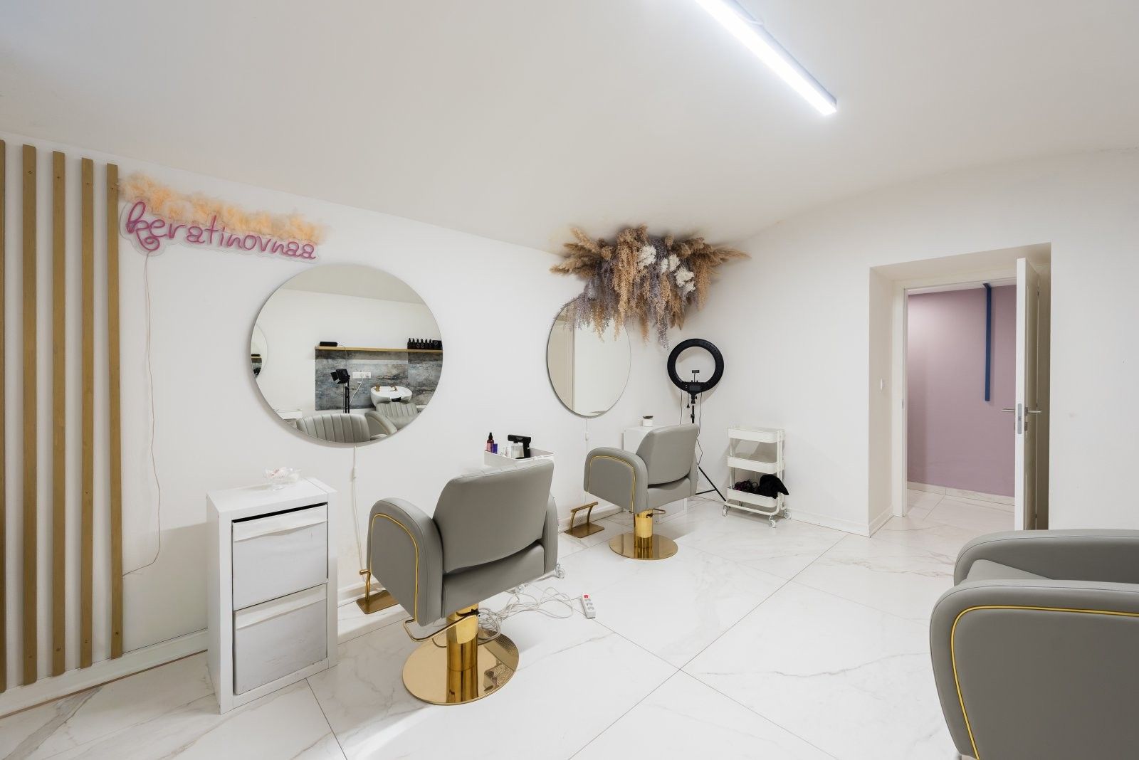 Prodej obchodní prostory - Kmochova 605, Praha, 170 m²