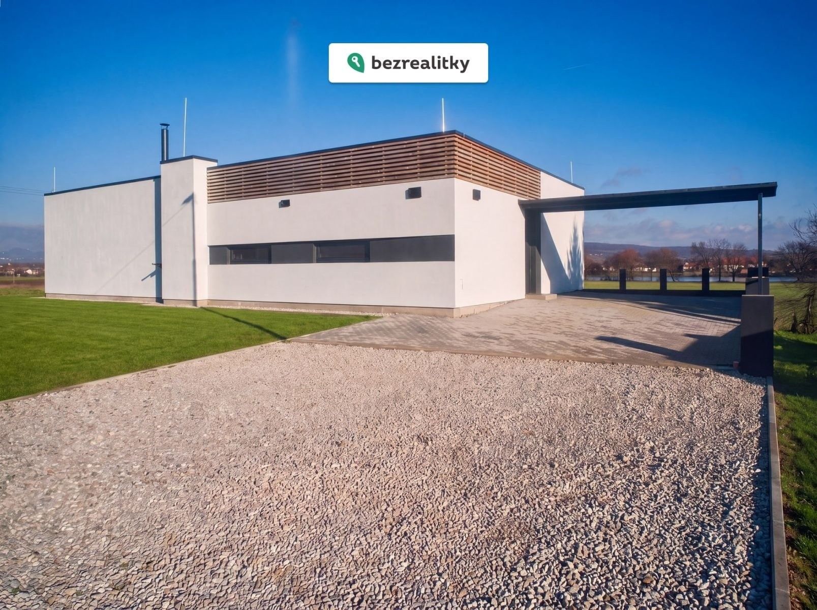 Prodej rodinný dům - Travčice Nučničky, 236 m² - 5