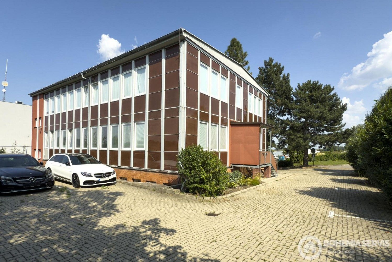 Kancelář, 284 m²