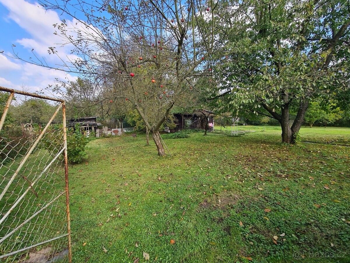 Zahrady, Havířov, 735 64