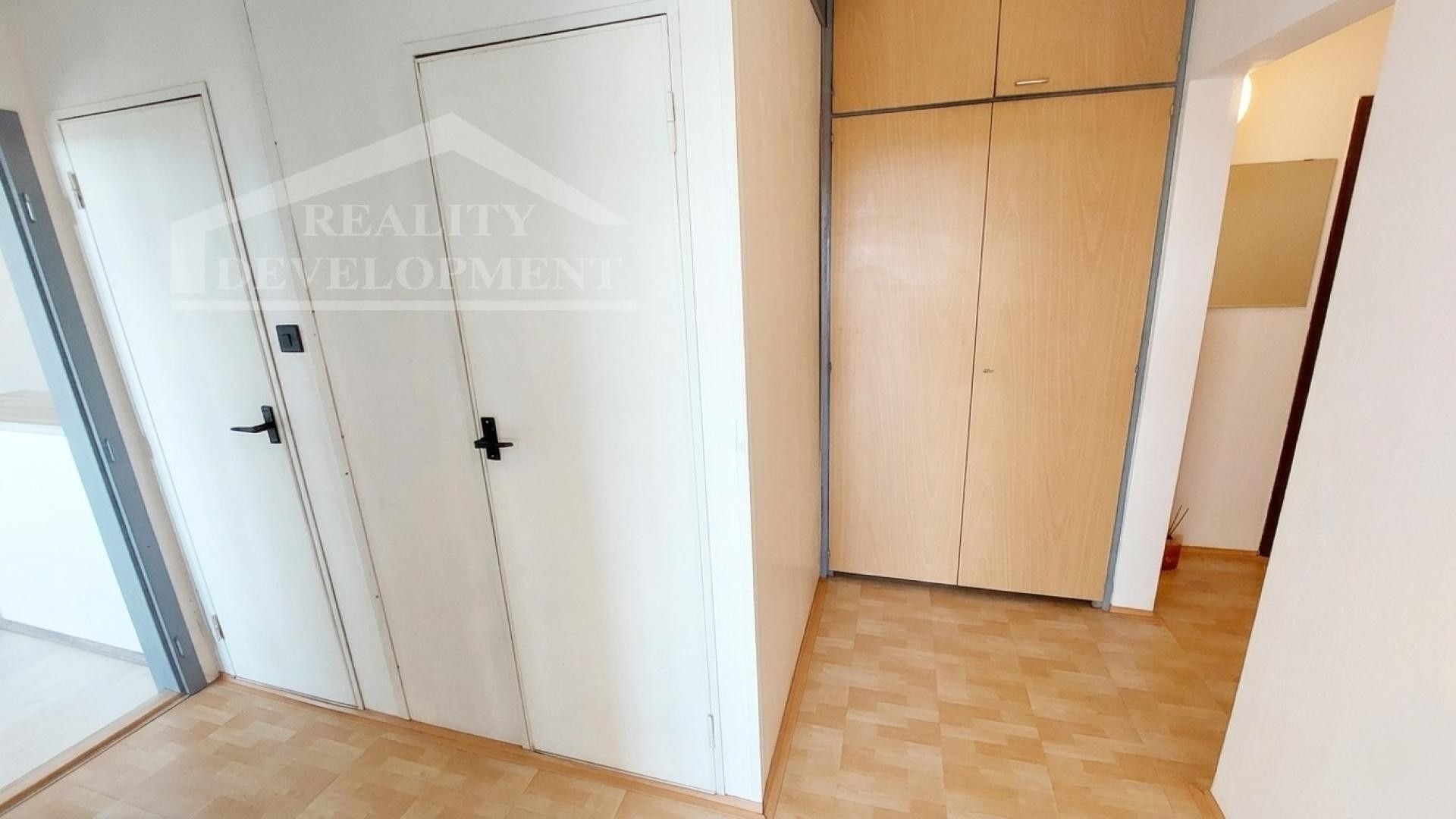 Byt 2+kk · 42 m² · V. Volfa 1299, České Budějovice 2 - 4