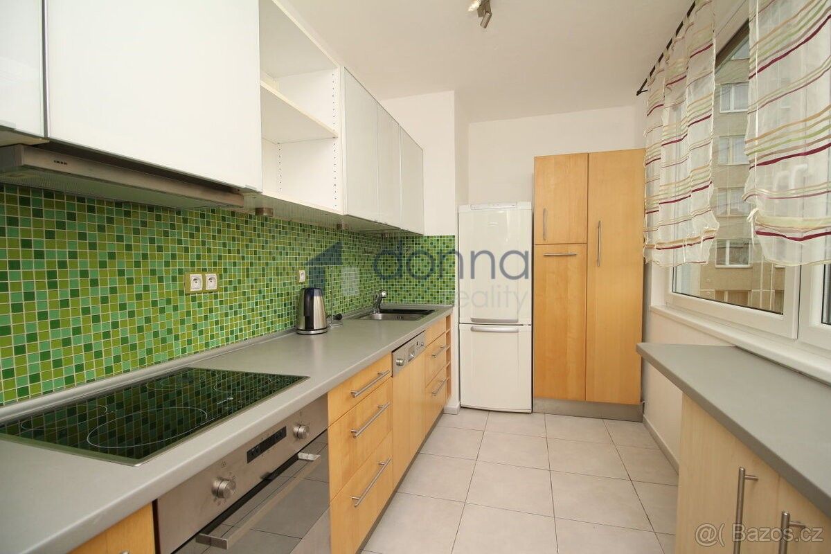 Byty, Praha, 152 00