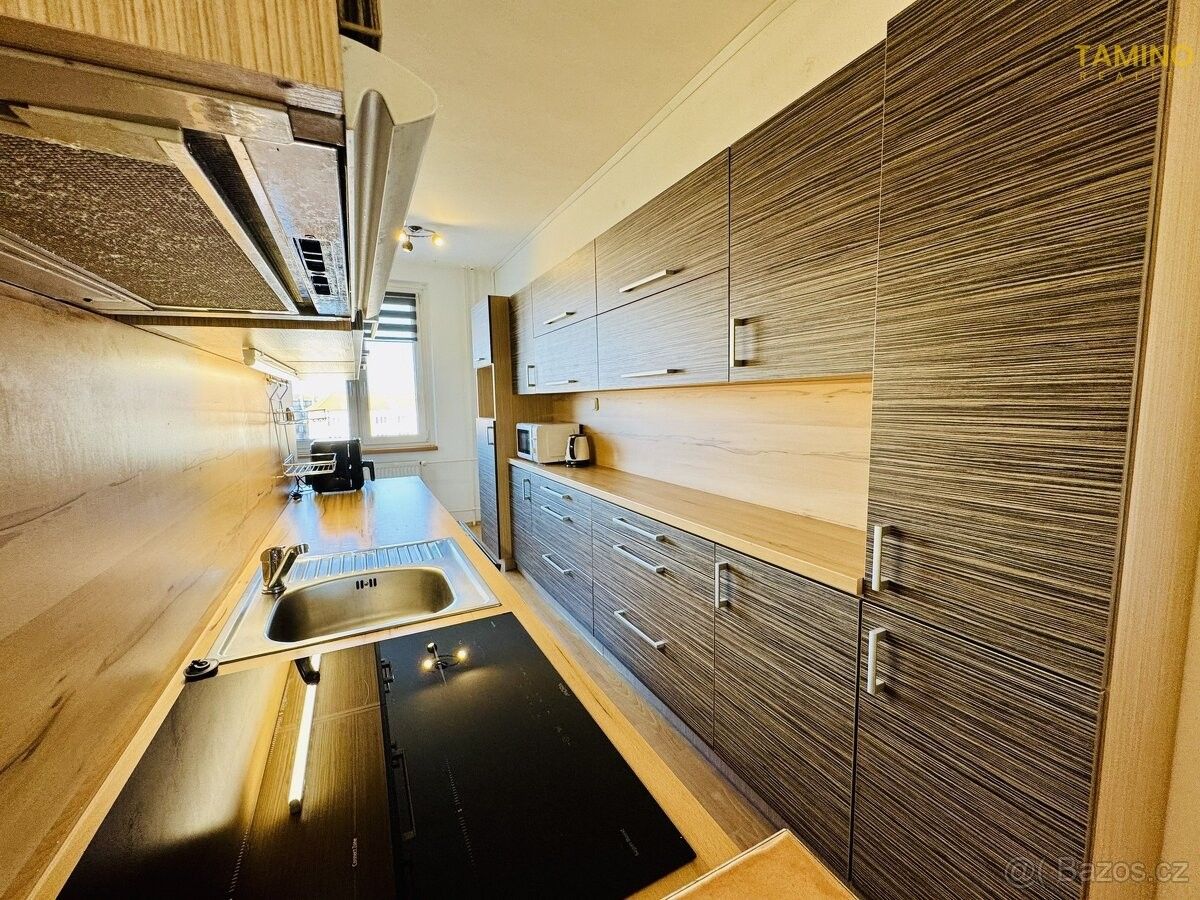 Prodej byt - Moravské Budějovice, 676 02