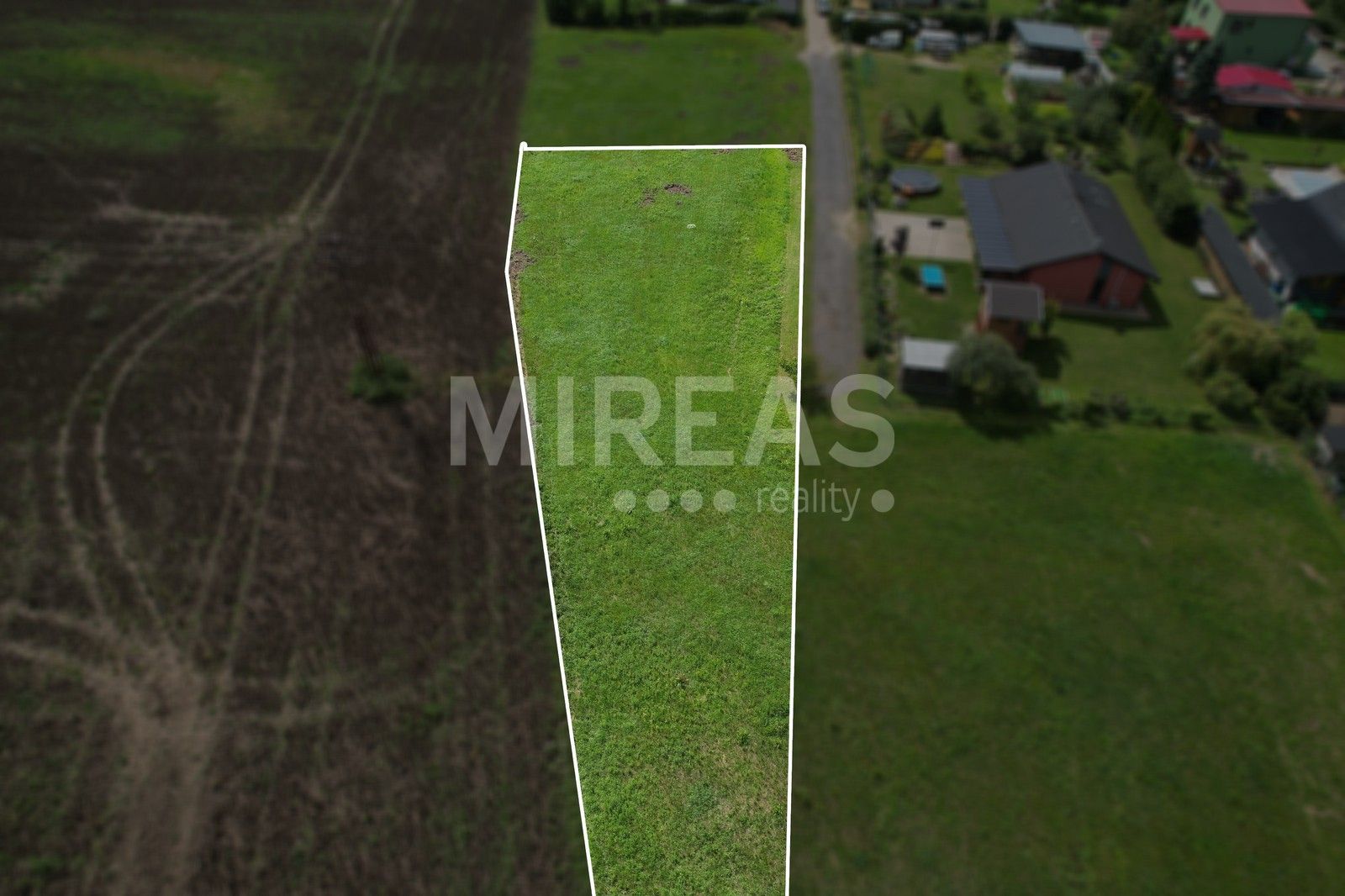 Prodej pozemek pro bydlení - Ledce, 1 m²