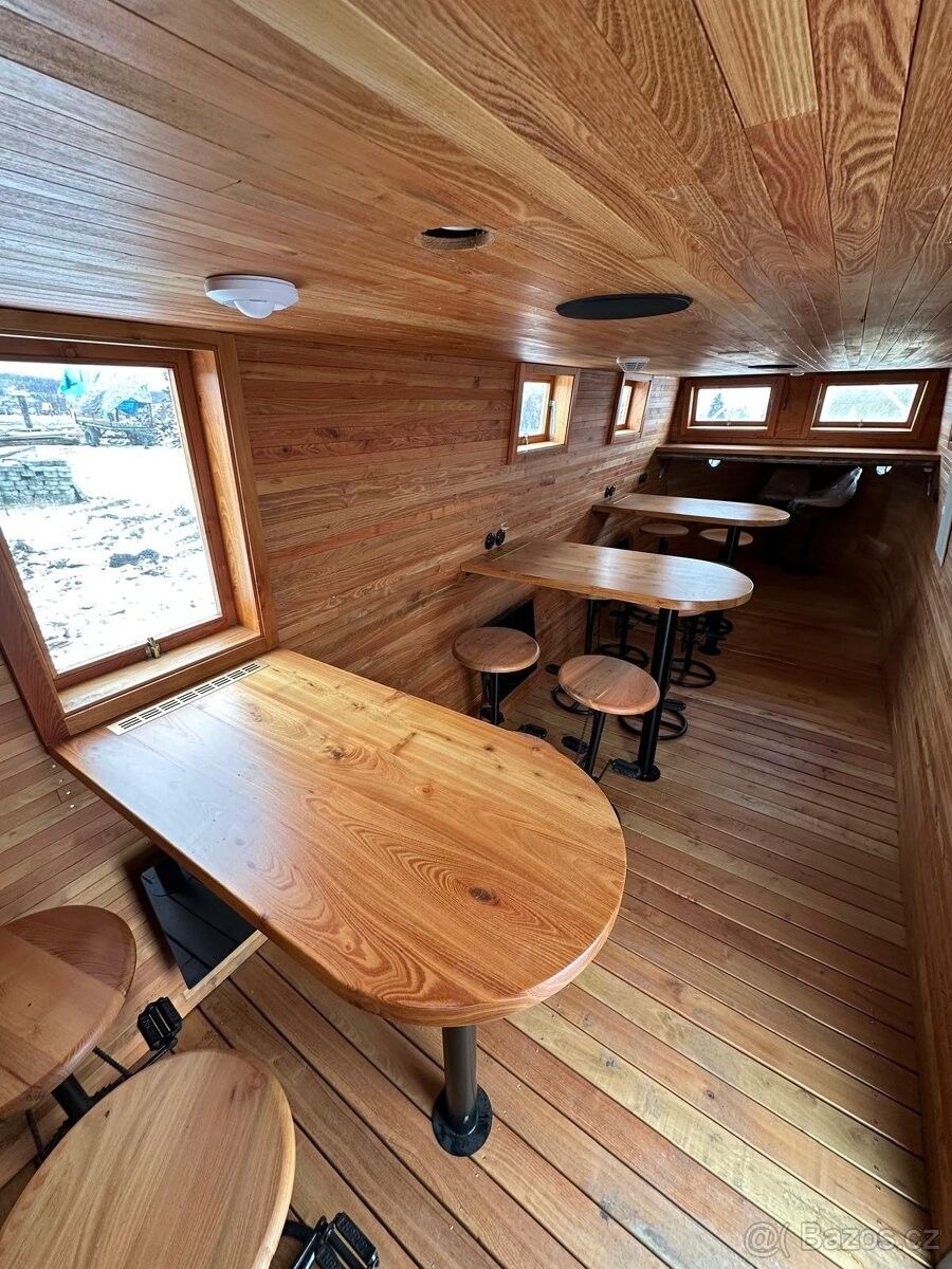 Ostatní, Hustopeče u Brna, 693 01