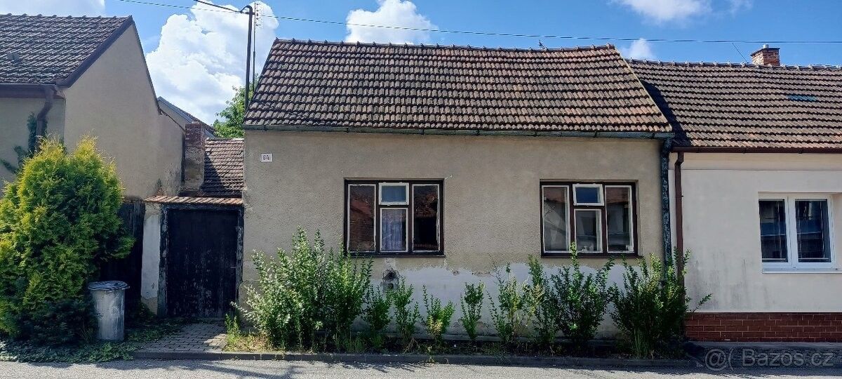 Rodinné domy, Bílovice nad Svitavou, 664 01