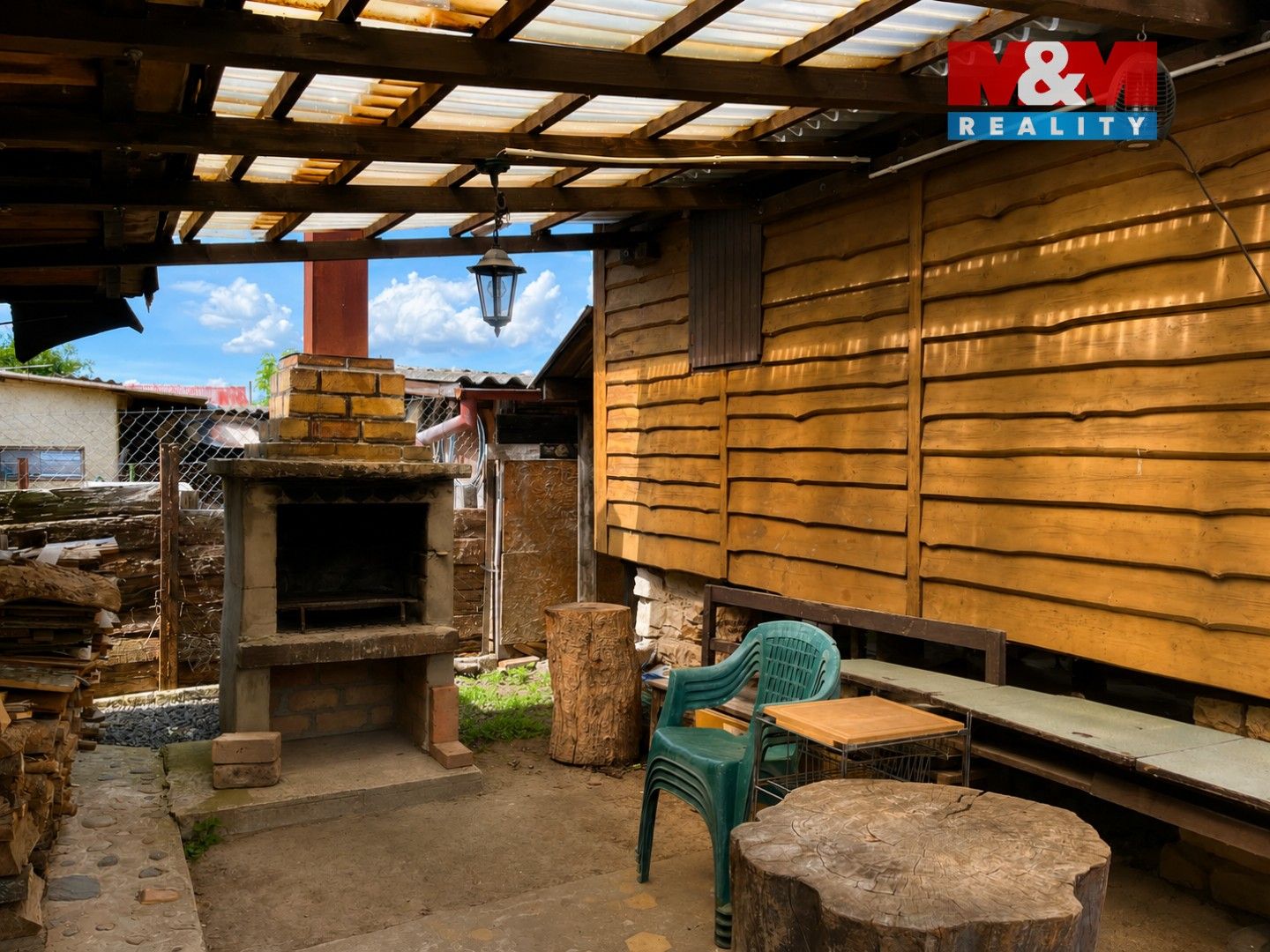 Chata · 18 m² · Louny - 3
