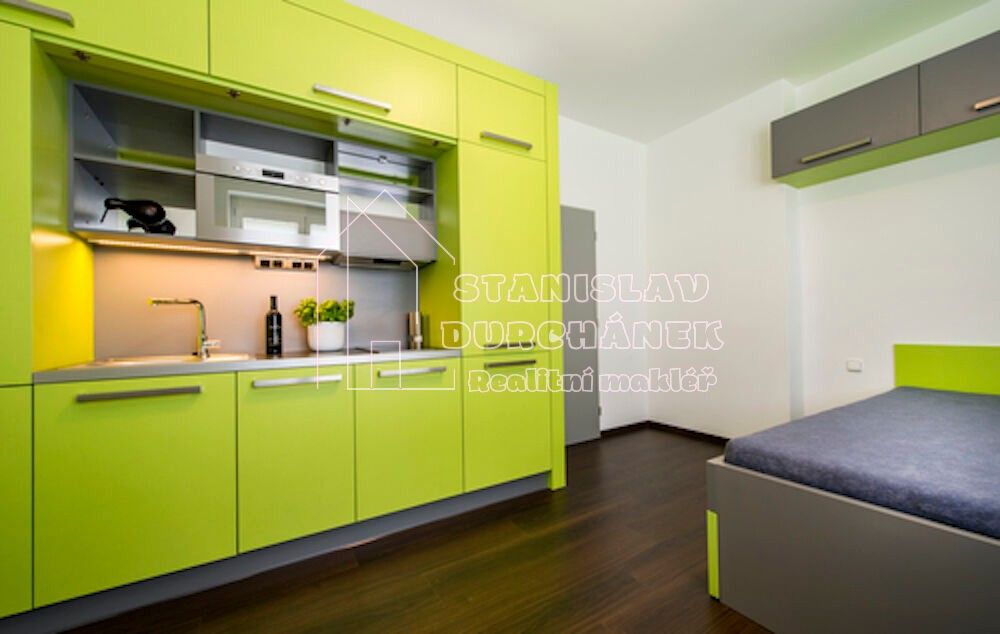 Pronájem byt - Praha, 182 00