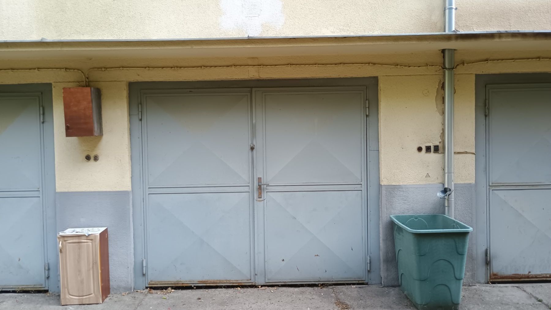 Garáže, Praha - Nusle, 20 m² - 1