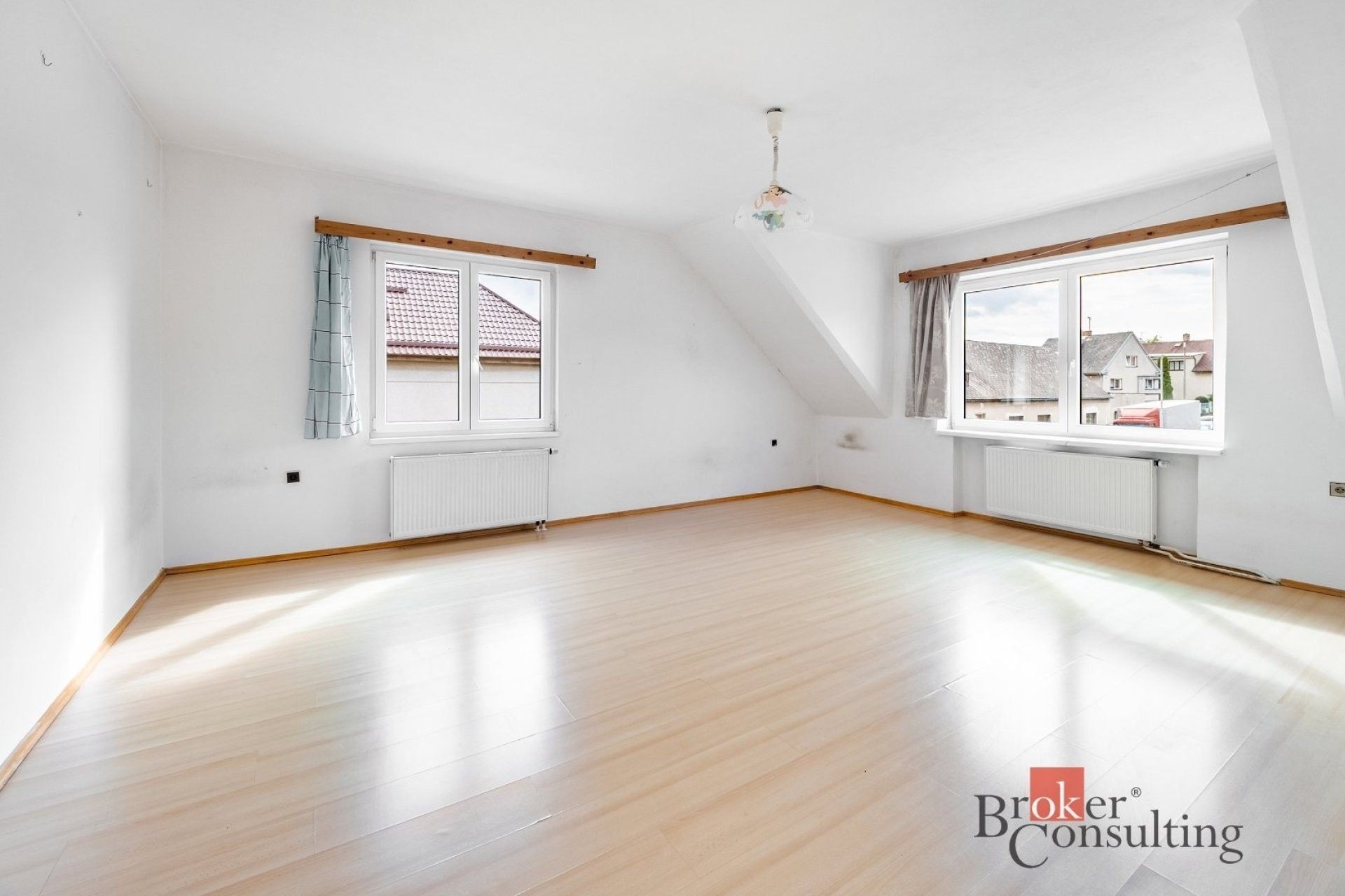 Rodinné domy, Za sokolovnou, Březnice, 236 m² - 2