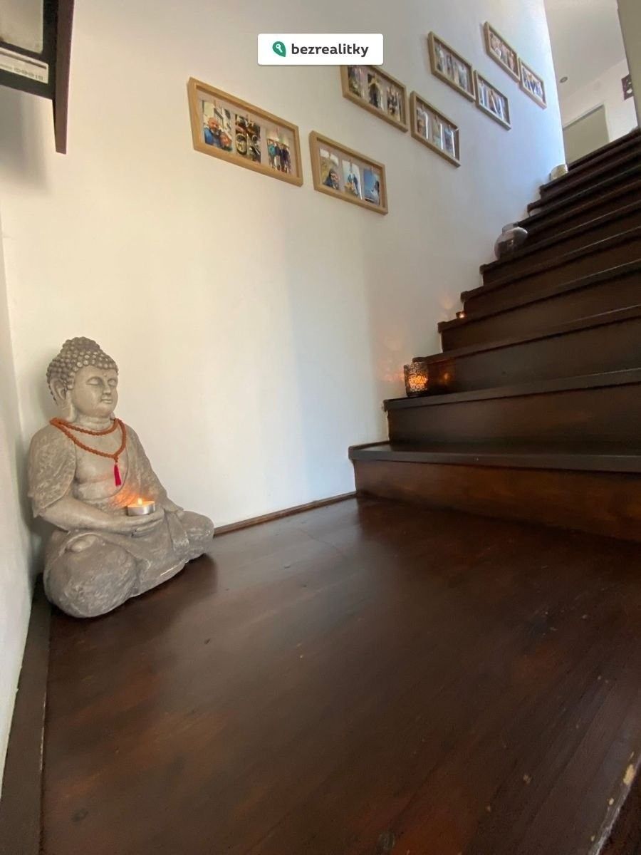 Prodej rodinný dům - Polní, Mimoň, 287 m²