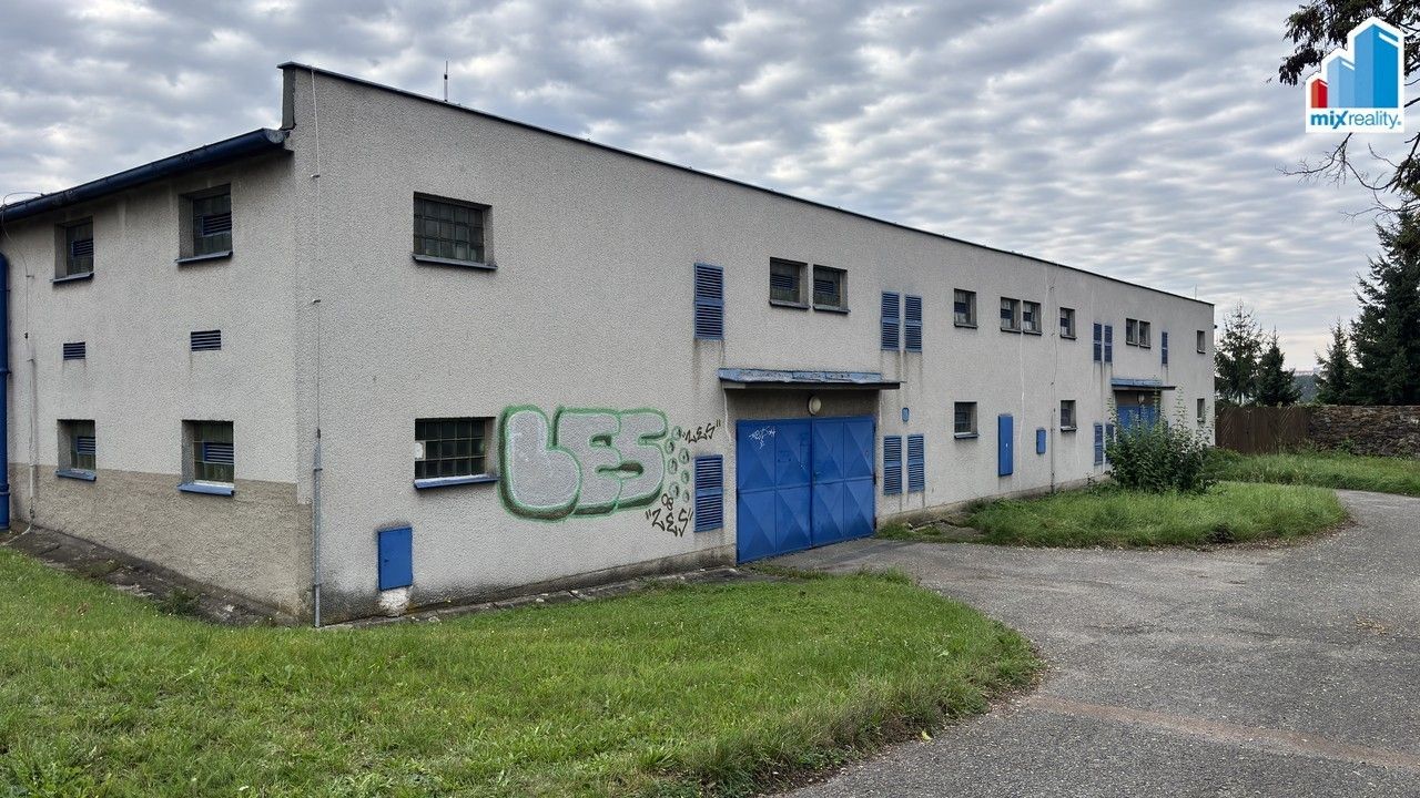 Garáže, Nad Dalmatinkou, Plzeň, 15 m²