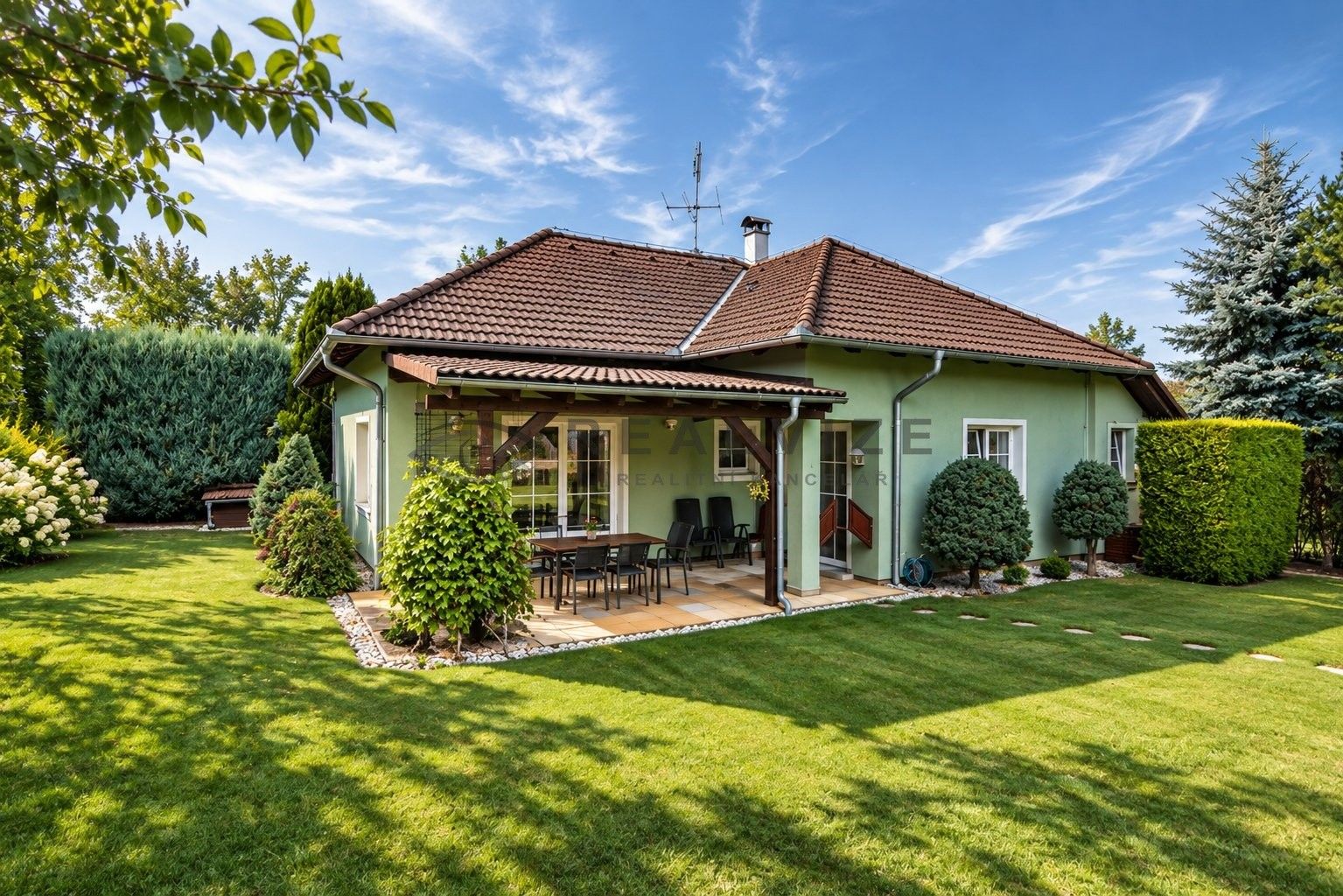 Rodinné domy, Na Planýrce, Boršov nad Vltavou, 97 m² - 1