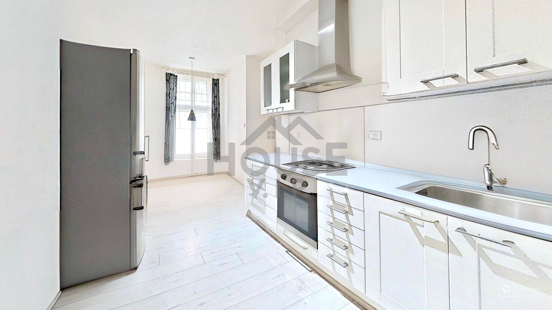 4+1, Bubenská, Praha, 100 m²