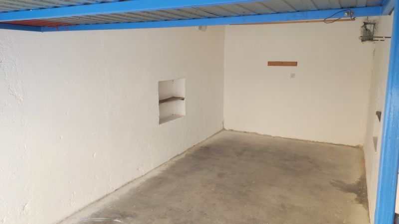 Prodej garáž - Mrštíkova, Hradec Králové, 15 m²