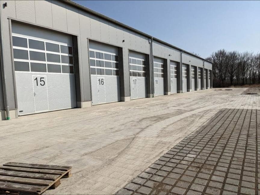 Obchodní prostory, Bertha-Benz-Str. 2, , Bavorsko, 65 m² - 2