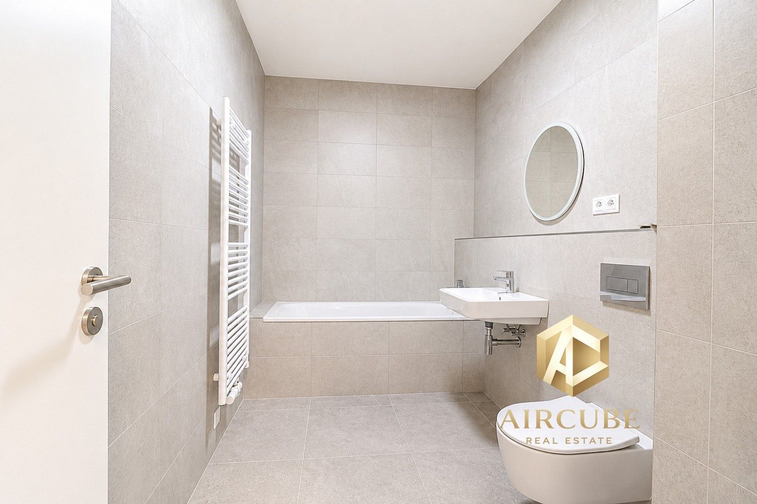 Byt 1+kk · 38 m² · Praha - Hlubočepy, okres Praha 5, Hlavní město Praha - 3