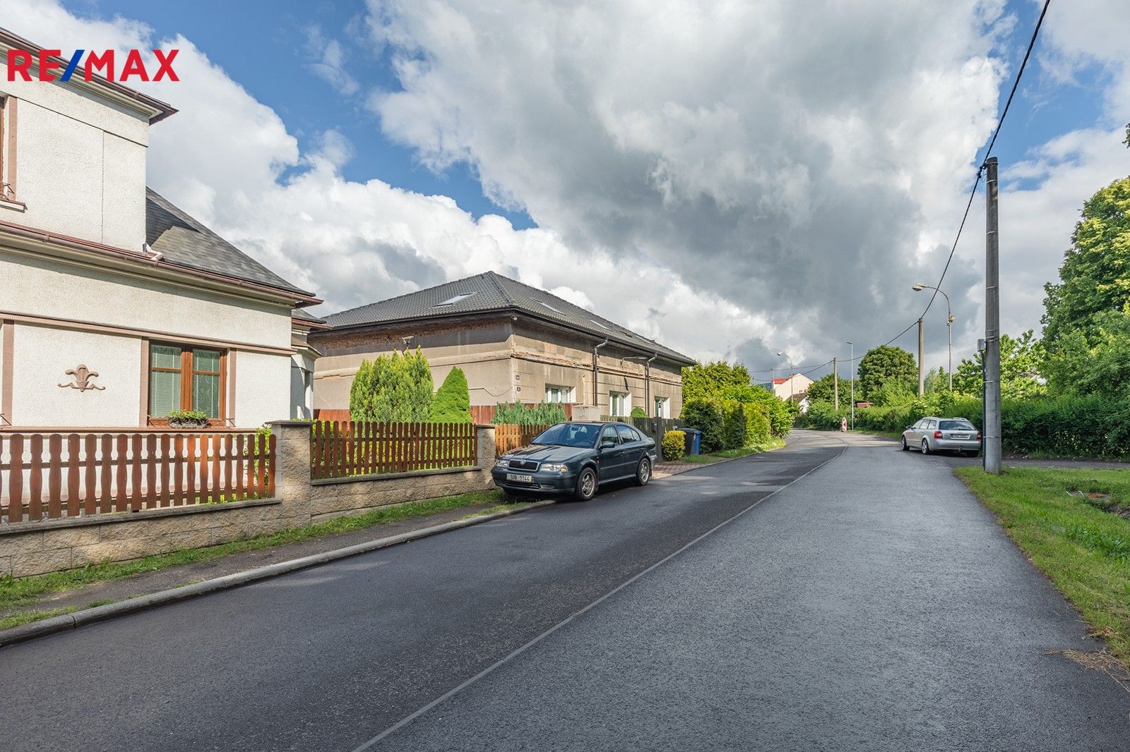 Rodinné domy, Komenského, Lom, 300 m²