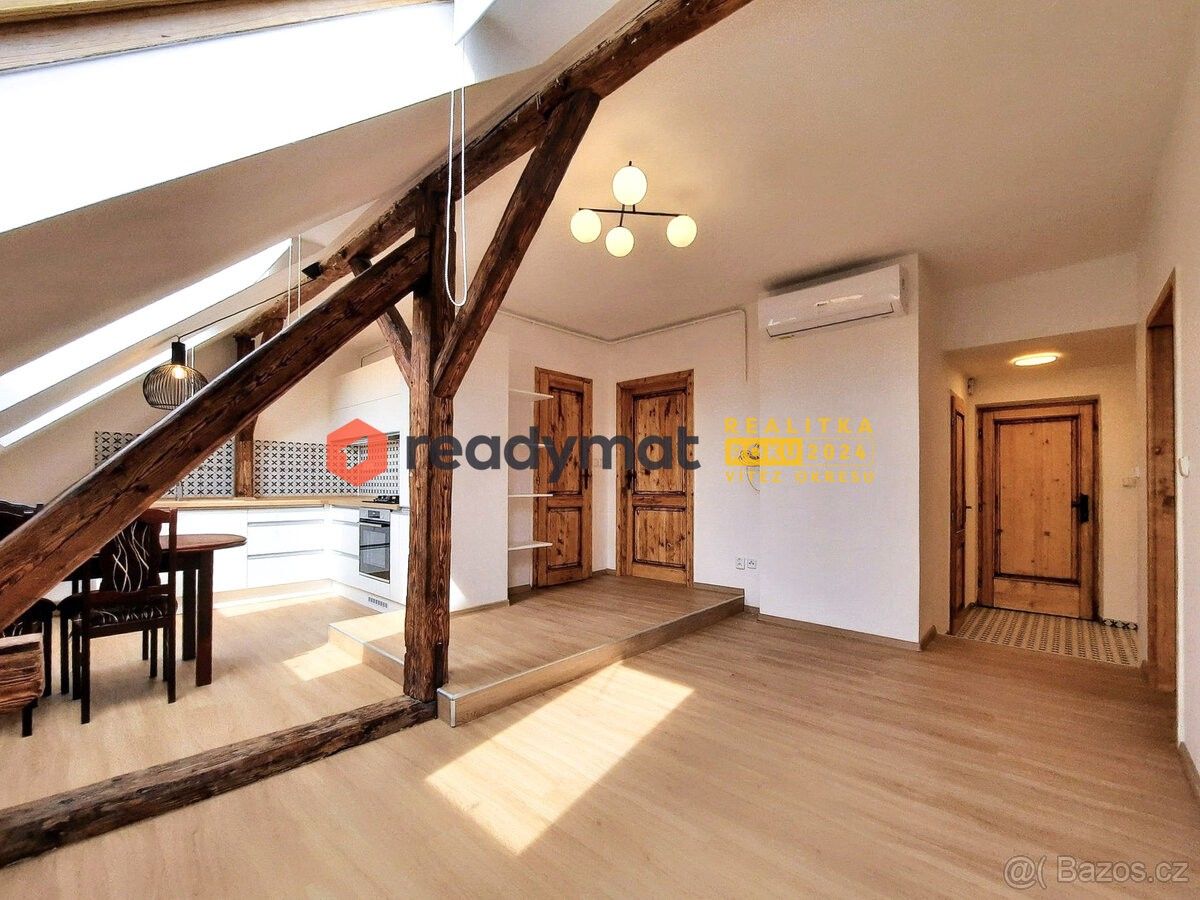 Byty, Hodonín, 695 01