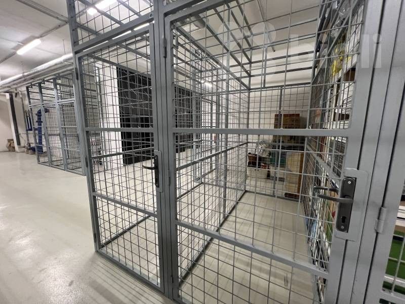 Pronájem garáž - Arménská, Kladno, 4 m²