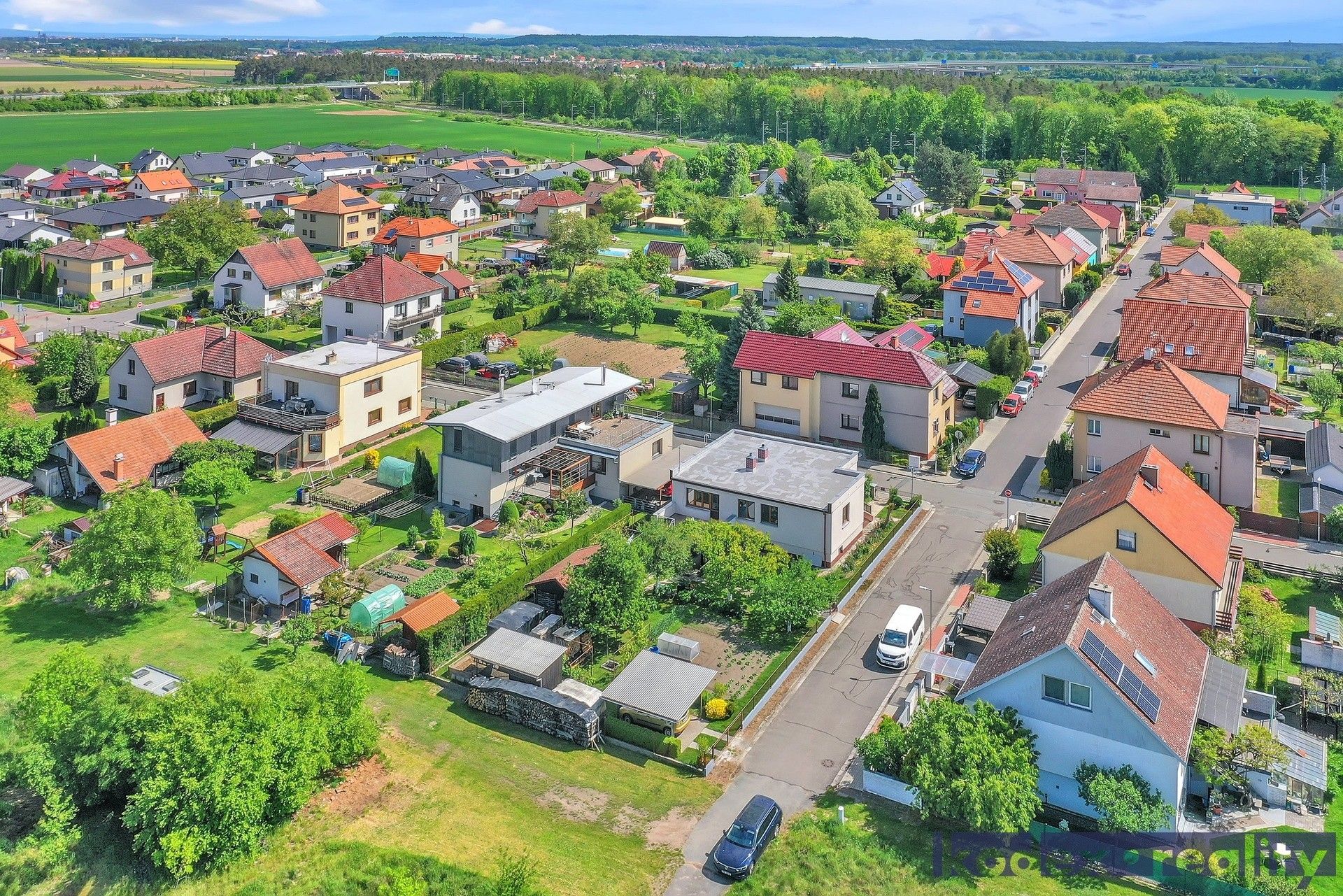Rodinné domy, Vysoká nad Labem, 270 m² - 1