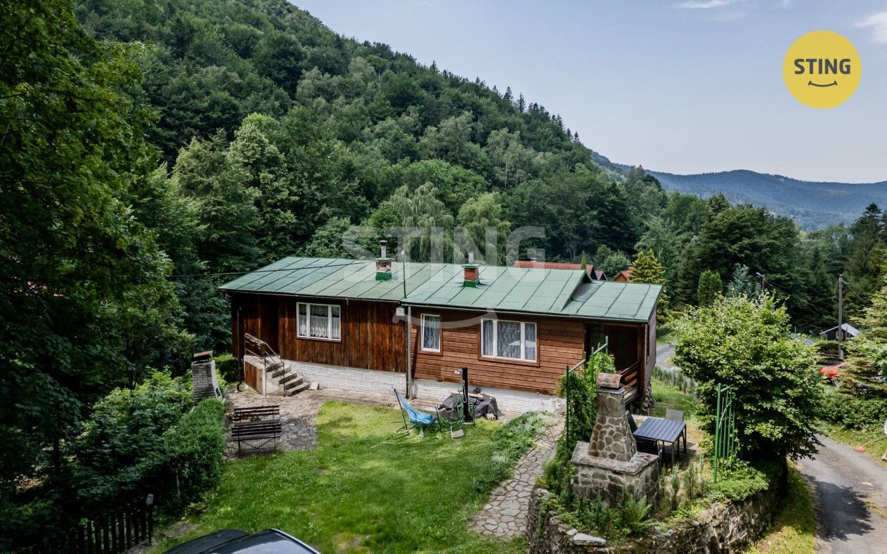 Chaty, Řeka, 48 m² - 1