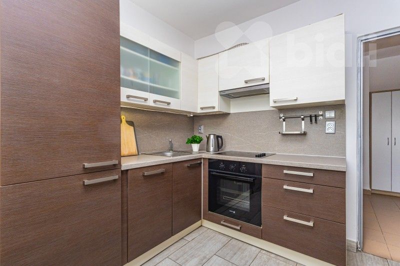 2+1, Místecká 453, Praha Letňany, 56 m² - 2