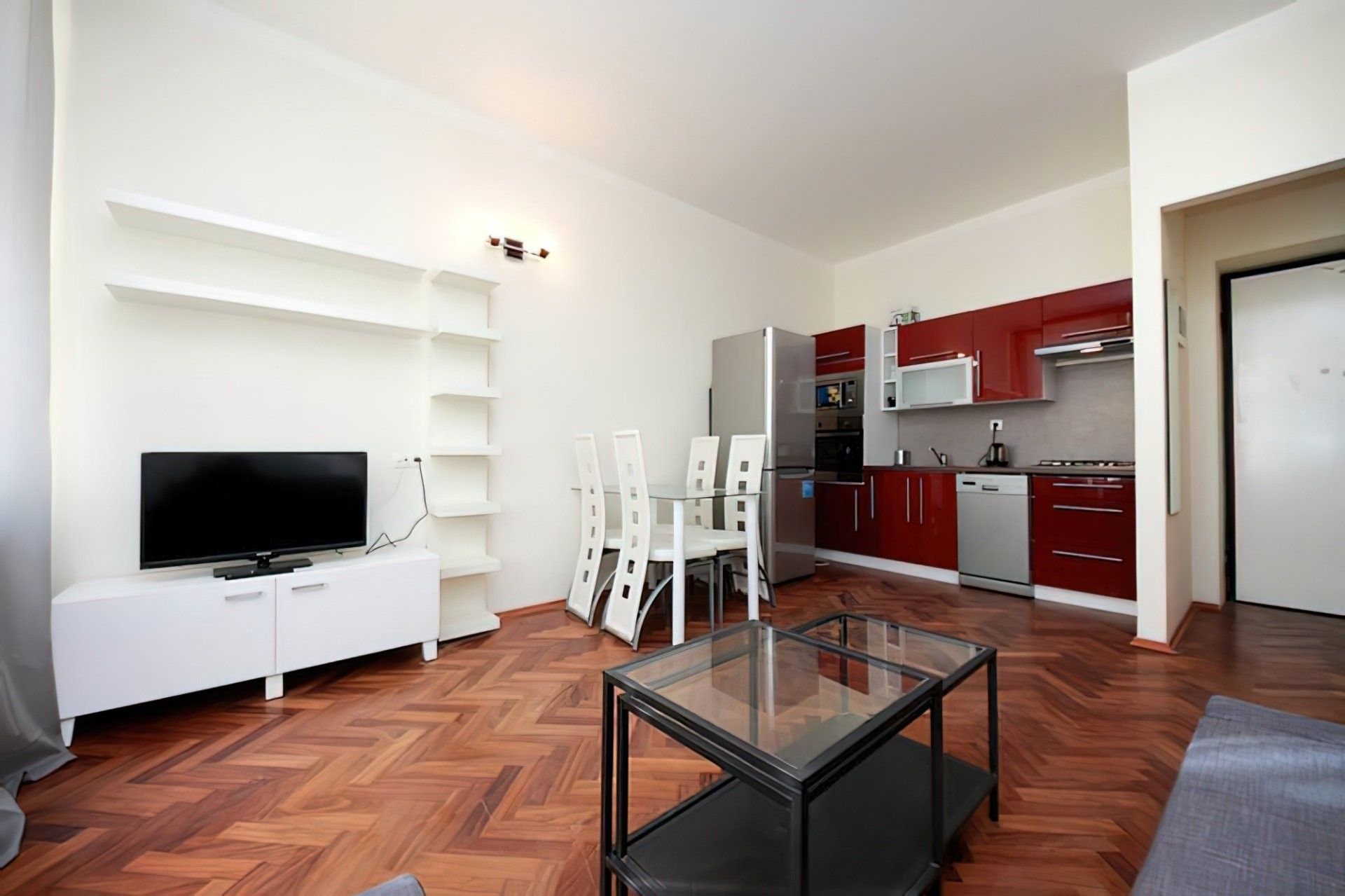 Pronájem byt 2+kk - Máchova 2180/15, Praha, 52 m²