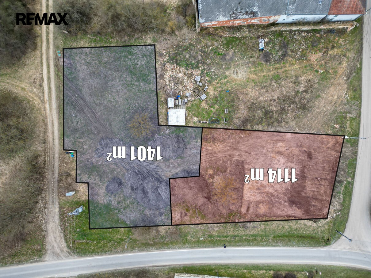 Pozemek pro bydlení · 1 114 m² · Dešná - 3