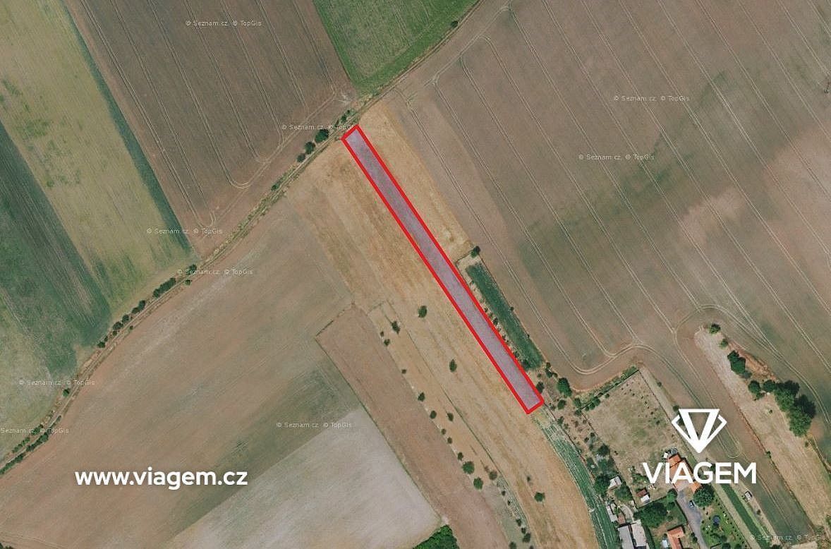 Pozemek pro bydlení, 1 621 m²