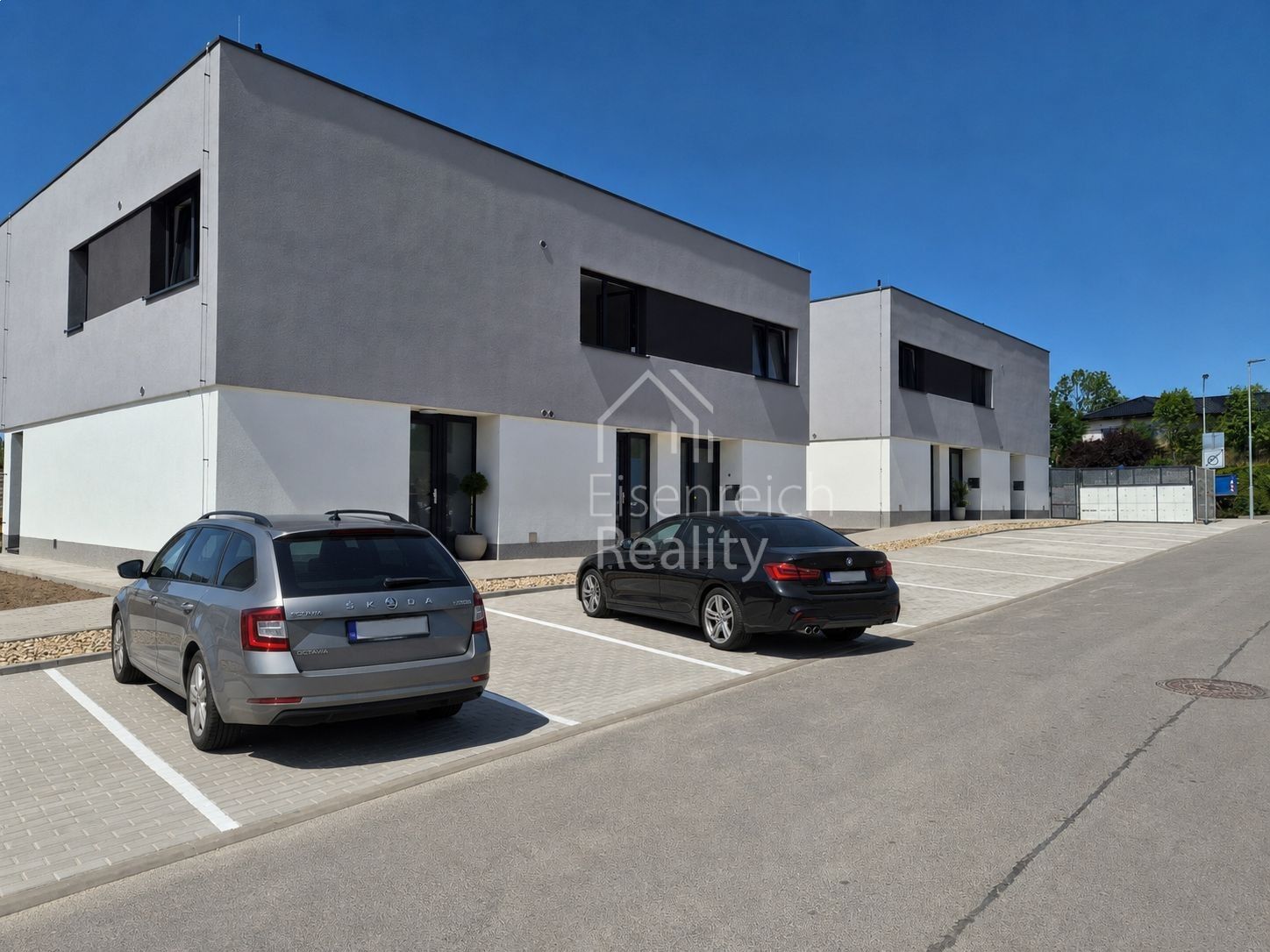 Prodej byt 3+kk - Hradec Králové Slatina, 84 m² - 5