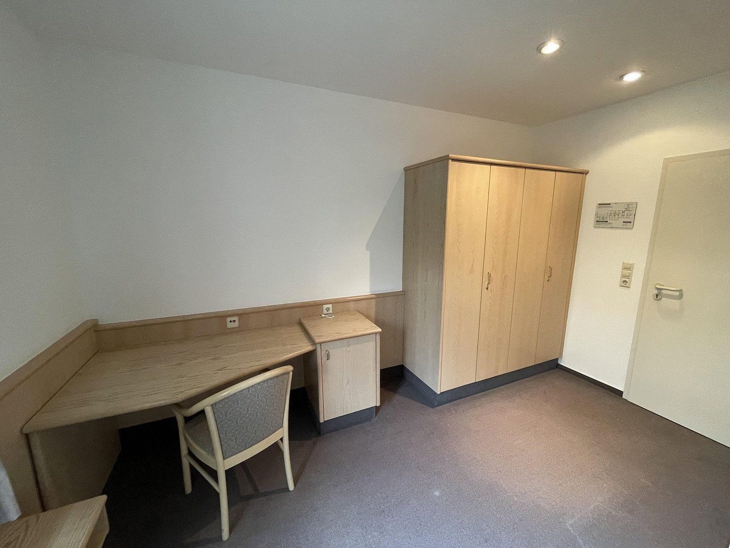Prodej rodinný dům - , Bádensko-Württembersko, 1 773 m² - 5