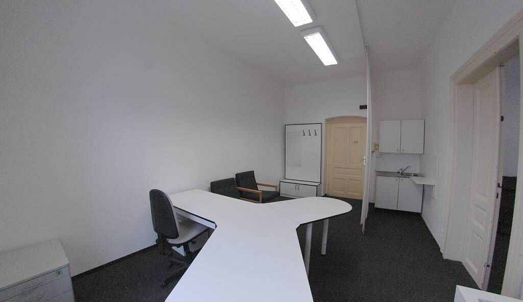 Kancelář · 42 m² · Plzeň - Jižní Předměstí, okres Plzeň-město, Plzeňský kraj - 4