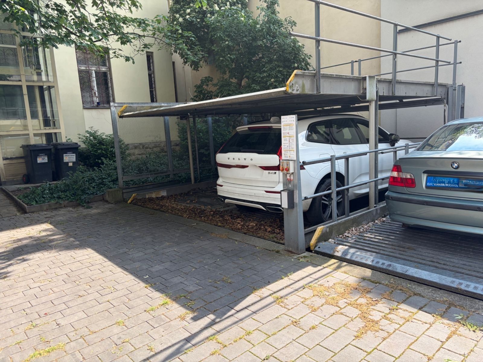 Garáže, Staropramenná, Praha - Smíchov, 13 m² - 2