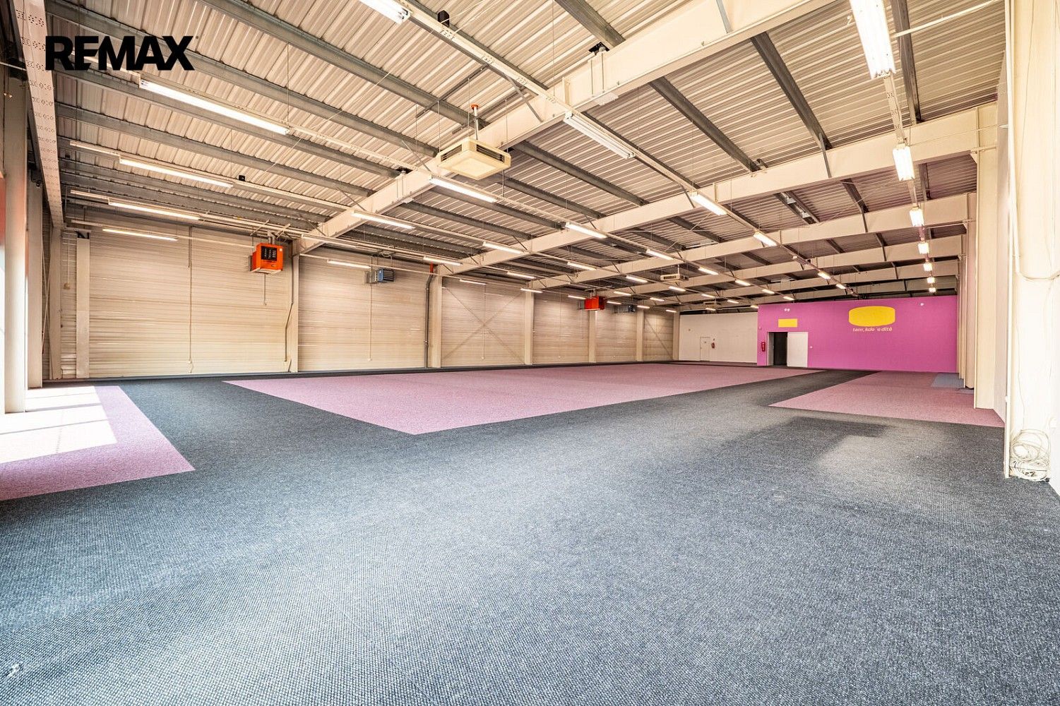 Pronájem obchodní prostory - Brno - Komárov, okres Brno-město, Jihomoravský kraj, 769 m² - 5