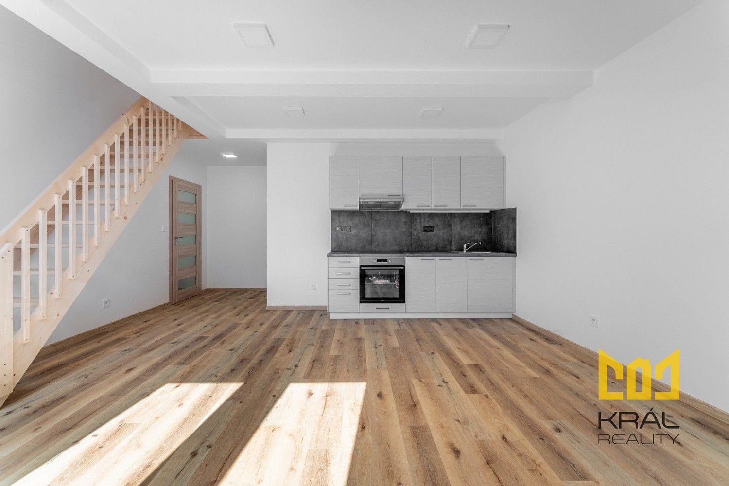 2+kk, Nádražní, Praha 5 - Smíchov, 49 m² - 1