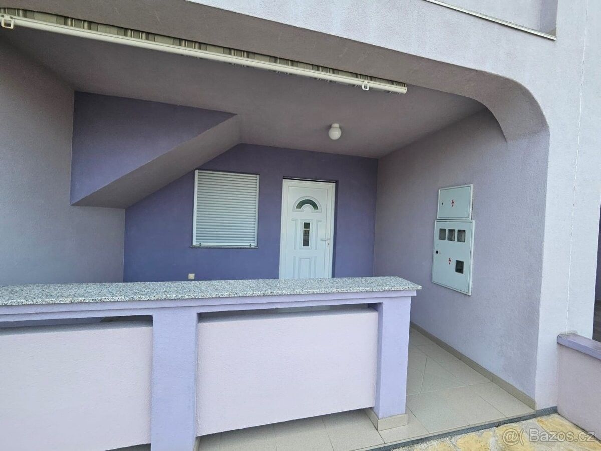 Prodej byt - 987 66, Zahraničí